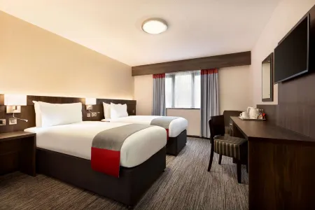 Ramada by Wyndham Bristol West