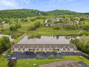 Golfers View Hideaway