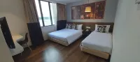 9 Square Hotel - Subang