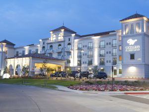 Woolley's Classic Suites Denver Airport