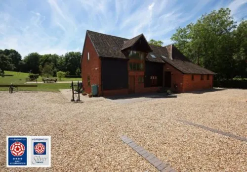 Upper Neatham Mill Các khách sạn ở Alton