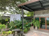 لونج ليك ريزورت Hotels near Golden Triangle Museum Pattaya