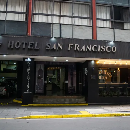 Hotel San Francisco Centro CDMX Отели рядом с достопримечательностью «Парк Аламеда-Сентраль»