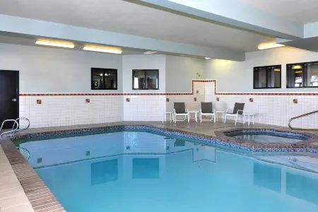 Four Points by Sheraton Portland East