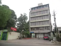 Hotel Raj Shikhar Hotel in zona Shri Siddhivinayak Ganesh Mandir