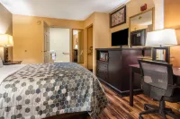 Econo Lodge Hillsboro I-35 Hotel a Hillsboro