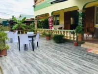 Villa Bananier Hotels in Praslin Island