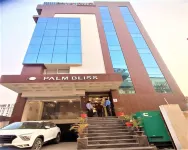 Palm Bliss International Hotel Hoteles cerca de Tajmahal