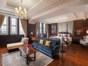 The Hermitage, a Tribute Portfolio Hotel, Jakarta