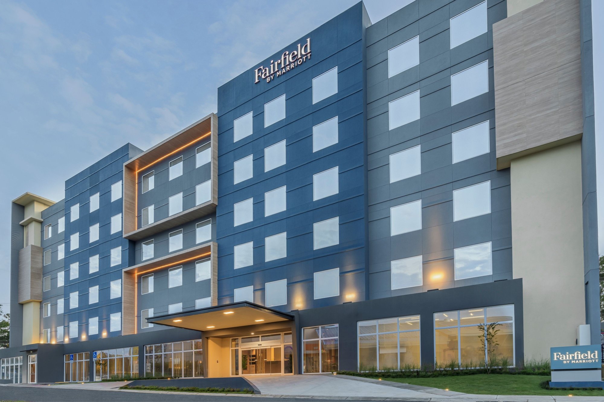 Fairfield by Marriott San Jose Airport AlajuelaOver view