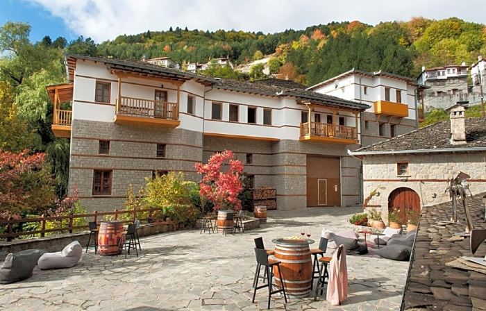 Katogi Averoff Hotel & Winery