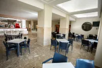 Hotel Tres Anclas - breakfast
