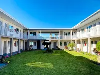 A 1 A Super Inn Hotels in Ormond Beach