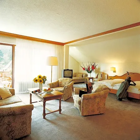 Hotel Garni Zur Weserei Отели в г. Кляйнес Визенталь