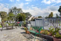 Scottish Fairway Inn Hotels in Monterey