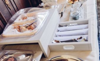 Etna Suite Group - Housity
