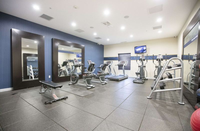 Hampton Inn Toledo/Oregon photo 2