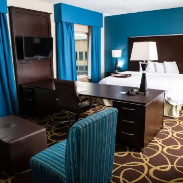 Hampton Inn & Suites by Hilton Regina East Gate