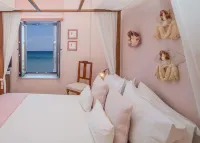 Arion Syros Luxury Rooms and Suites - Pensions