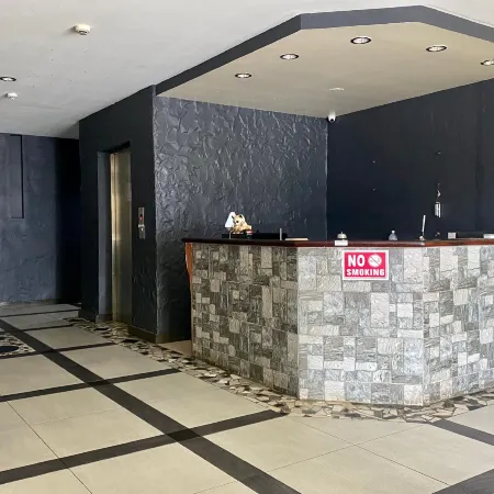Kris Lodge Hotel