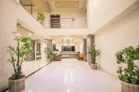 Yogiraj Palace