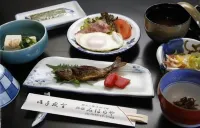 Miharaya Ryokan - servizio colazione