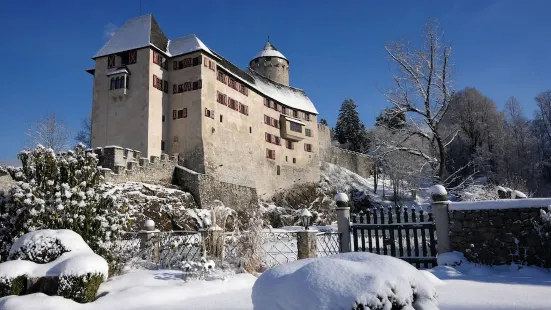 Schloss Matzen