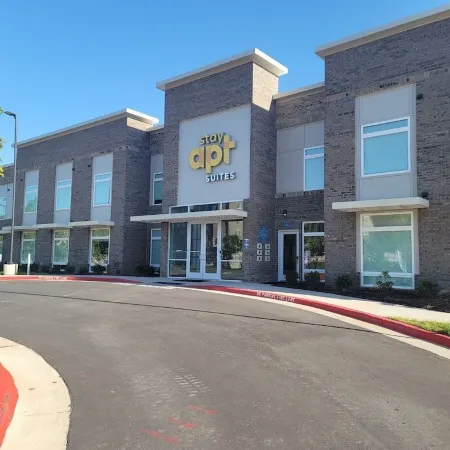 Stayapt Suites Raleigh-Durham/RTP