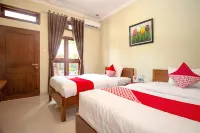 Joglo Manggisan Syariah Kotagede Mitra RedDoorz Hotels in Jambidan