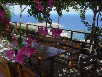 Nymphes Luxury Apartments Hotel di Ammoudi