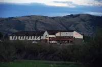Allington Inn & Suites Kremmling
