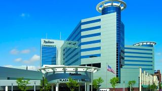 radisson-plaza-hotel-at-kalamazoo-center