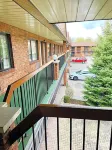 Toronto Lakeshore Hotel