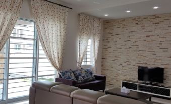 Sitiawan Homestay Entire Semi D Home