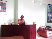 Majestic Tourist Hotel Hotels in Ampitiya