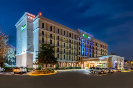 Holiday Inn Express Atlanta Airport-College Park