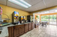 Americas Best Value Inn Franklin Hotel di Macon County