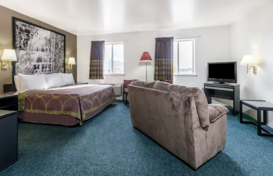 米蘇拉/雷塞弗街温德姆速8酒店