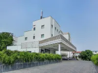 Vibe by the Lalit Traveller Hotels in Faridabad