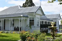 Villa Walton Bed & Breakfast Hotels in Matamata