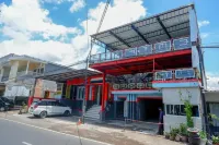 RedDoorz Near Alun Alun Batu Hotels in Batu