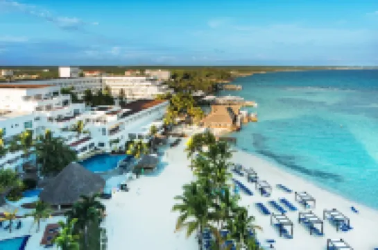 Santo Domingo Bay Convention Resort & Casino Hotels in 