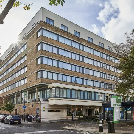 Holiday Inn LONDON - BLOOMSBURY by IHG Отели рядом с достопримечательностью «Больница Грэйт Ормонд стрит»