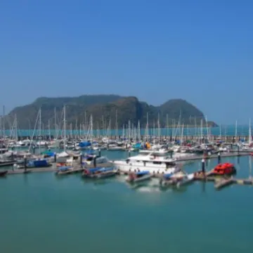 Ramada by Wyndham Langkawi Marina Hotels near Legenda Park