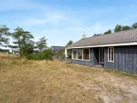 "Asmara" - 200m from the Sea Hotels in Læsø