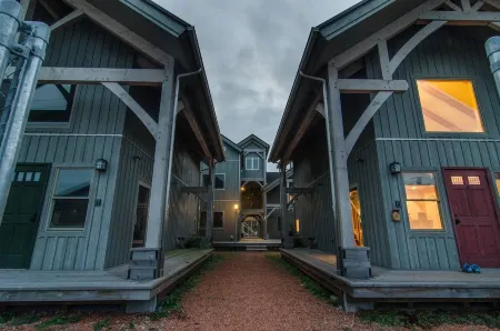 Tood Ichinomiya - Charming Beach House! Perfect fo Отели в г. Итиномия