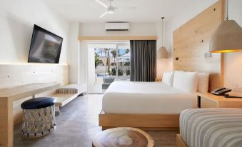 Bahia Hotel & Beach House