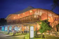 Pearl Sunset Resort Các khách sạn gần Paddle Gili