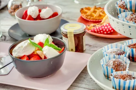 Mare Home Brunch&Beauty - Adults Only Отели в г. Чезенатико