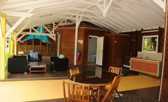 Bungalow with 2 Bedrooms in Le Gosier, with Shared Pool, Furnished Terrace and Wifi Near the Beach